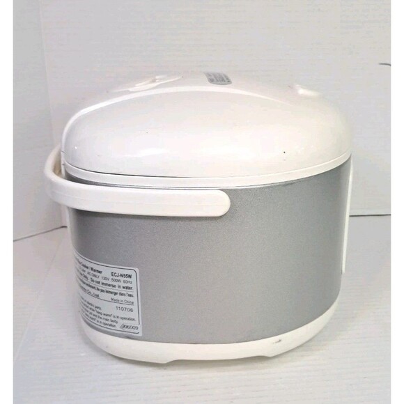 Sanyo ECJ‑N55W 5.5 Cup (1 L) Rice Cooker & Warmer with Steaming Tray – Tested - Picture 5 of 10